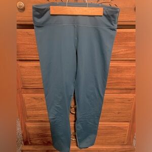 Fabletics Capri Leggings